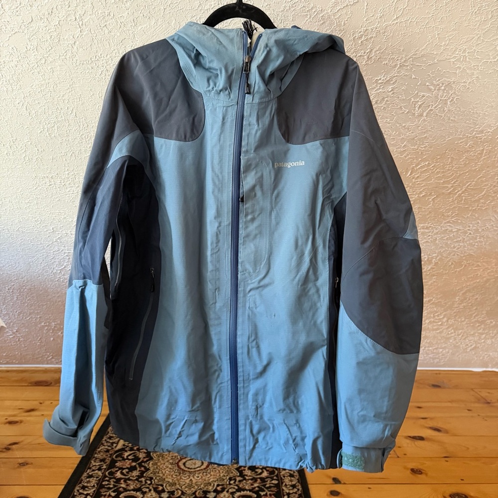 Men’s Patagonia Blue Hooded Jacket L